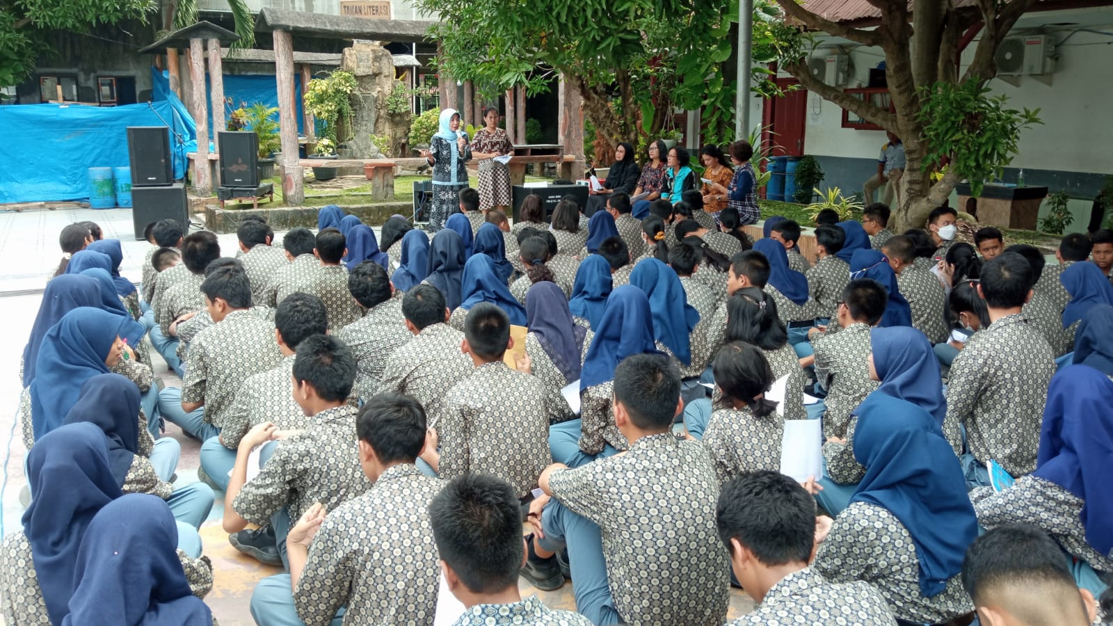 SMA NEGERI 5 MEDAN MELAKSANAKAN PEMILIHAN TEMA PENGUATAN PROJEK PROFIL PELAJAR PANCASILA DENGAN MELIBATKAN PESERTA DIDIK