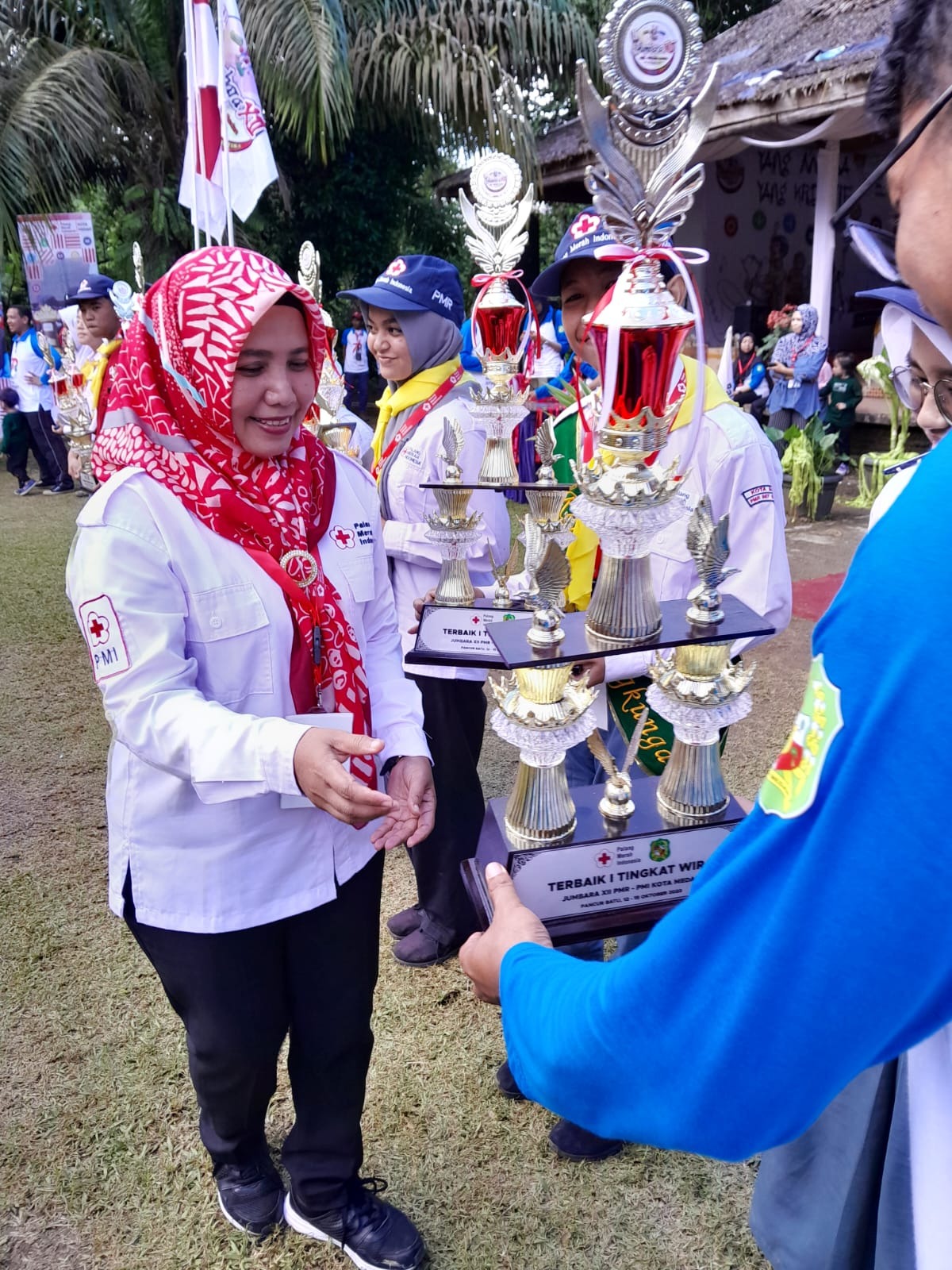 KEGIATAN PMR DALAM RANGKA JUMPA BAKTI GEMBIRA (JUMBARA)