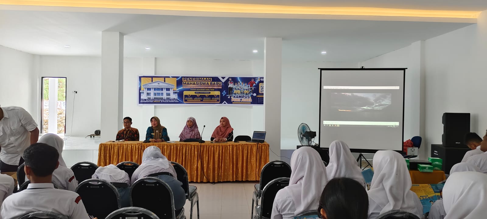 SOSIALISASI UNIVERSITAS MUHAMMADIYAH YOGYAKARTA